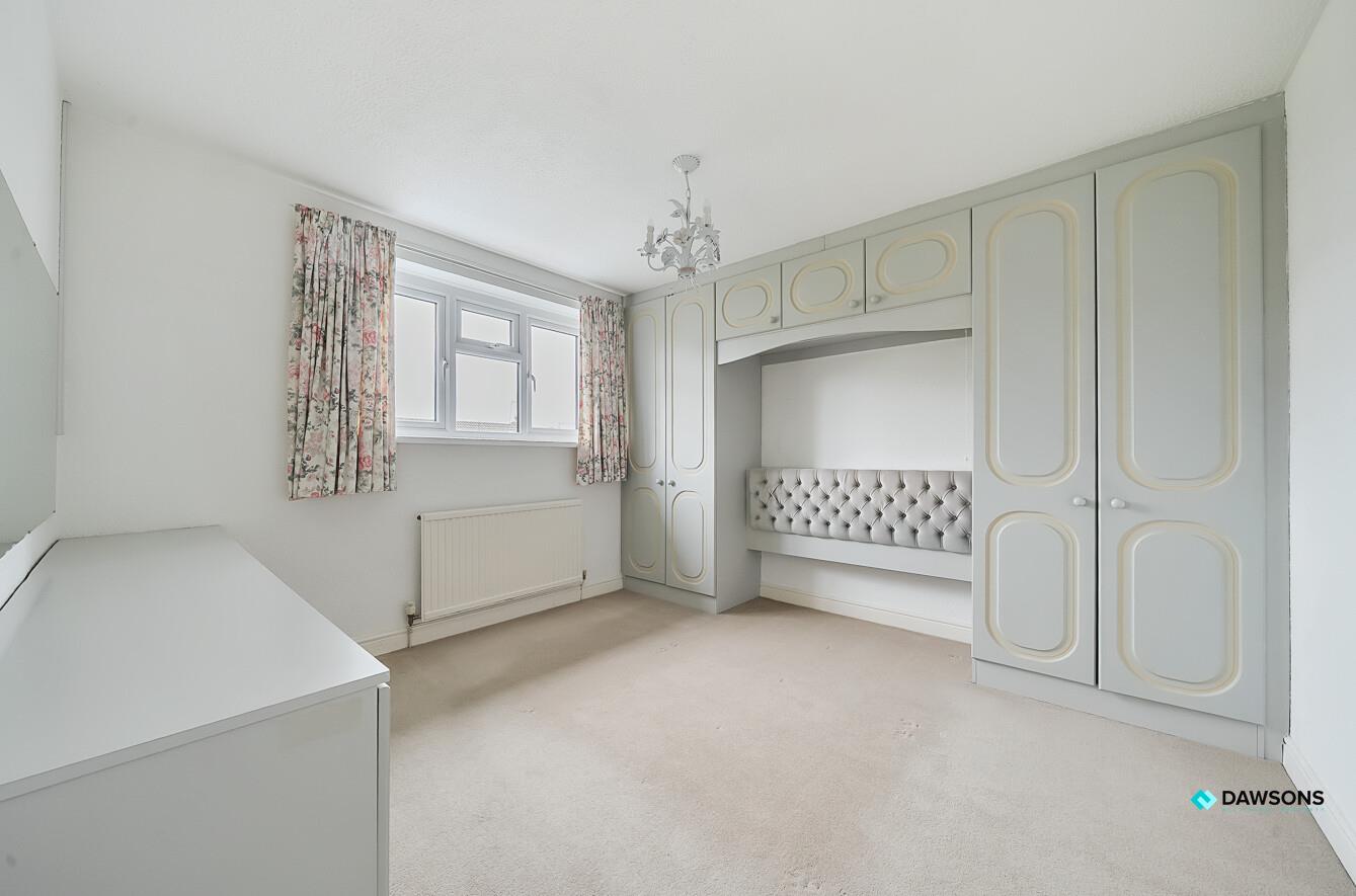 Wychwood Close, Langland, Swansea, SA3 4PH